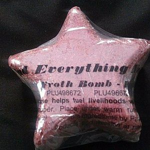 PACHA Bath Bomb *NEW* And Everything Nice Vanilla Spice Clove CRUELTY FREE